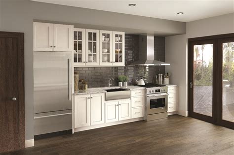 However, how do you find the showrooms that offer these ranges? Reagan Maple Cotton - QualityCabinets
