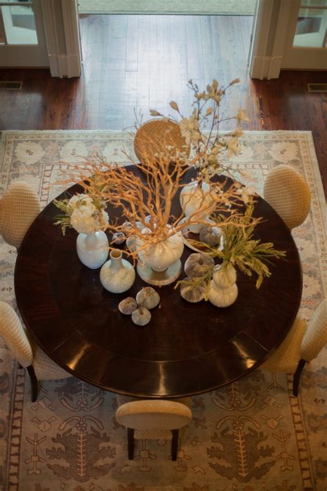 It'd be hard to outgrow. How to Decorate a Centerpiece for Round Dining Room Table