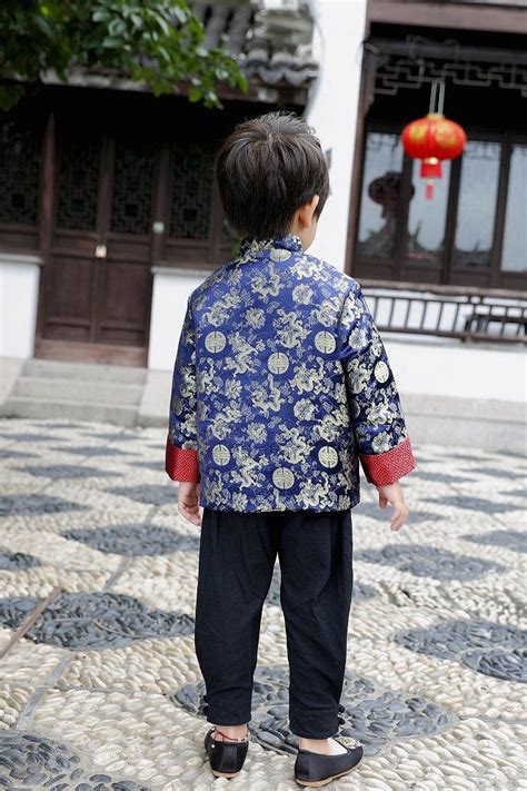 Hooyi Boys Thick Quilted Jacket Long Sleeve Tang Suit Traditional