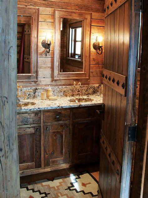 Vintage bathroom vanities are becoming more and more popular these days as more people already get bored with the usual there are several types of vintage bathroom vanities depending on the materials. Add Glamour With Small Vintage Bathroom Ideas