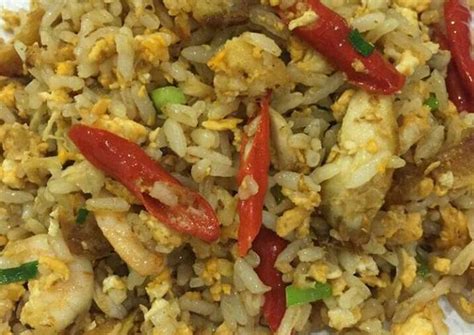 Resepi ayam goreng berempah yang sangat sesuai dihidangkan bersama nasi minyak atau nasi lemak. Resep Nasi goreng telur orak arik sederhana oleh Alisya ...