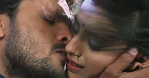 Akshara Singh Sexy Video Bhojpuri Actress Khesari Lals Bold Bedroom Song Will Make Your Go