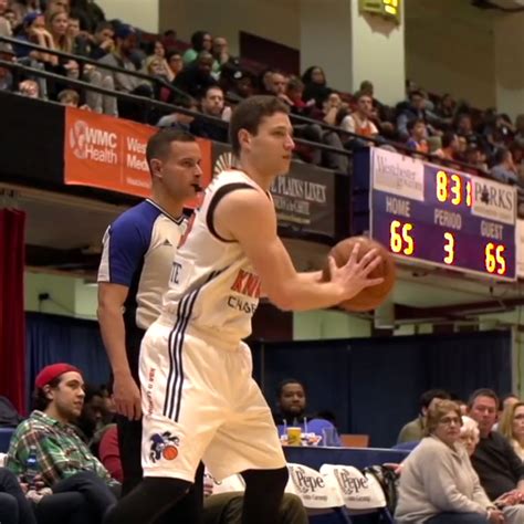 The former national player of the year is making his return to the nba once he receives clearance from china. Former BYU BMOC Jimmer Fredette makes it back to NBA