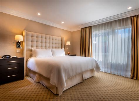 Beverly Hills Plaza Hotel And Spa Top Rated Boutique Hotel Near Rodeo Drive