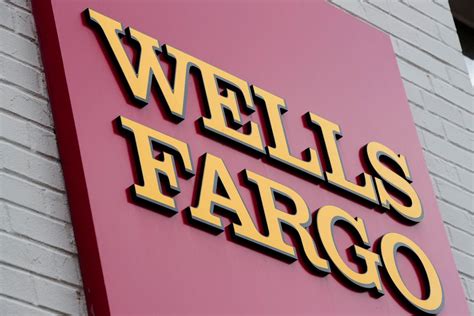 wells fargo admits to more unauthorized accounts increasing tally to 3 5 million