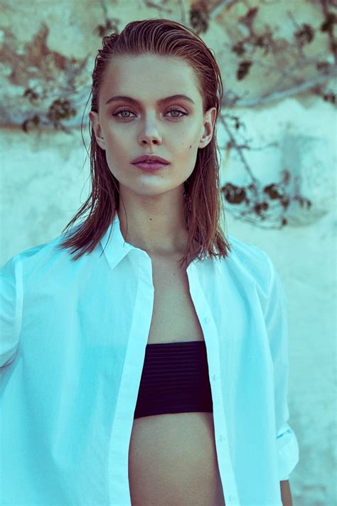 Frida Gustavsson Models Casual Summer Style For Elle Sweden Fashion