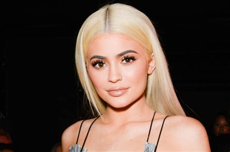Kylie Jenner Cant Get Enough Of Baby Stormis Cheeks On Instagram