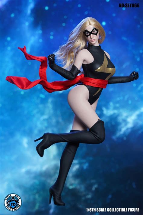New Product Super Duck Set Cosplay Surprise Supergirl Head Sculpture Clothing Accessories Set