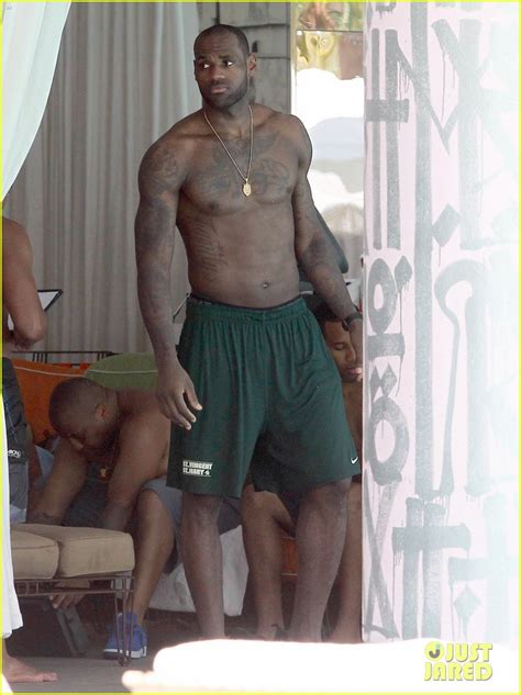 LeBron James Dwyane Wade Shirtless Miami Men Photo 2873102