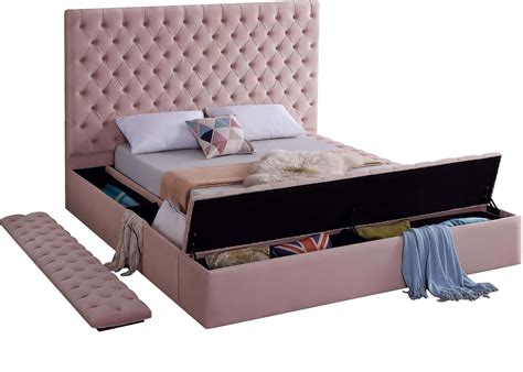 Bliss Pink Queen Size Bed Bliss Ruthann Meridian Furniture Modern
