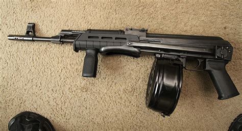 Loadout airsoft guns military united states. Gun-selling Seattle gangster: 'There's really a war going ...