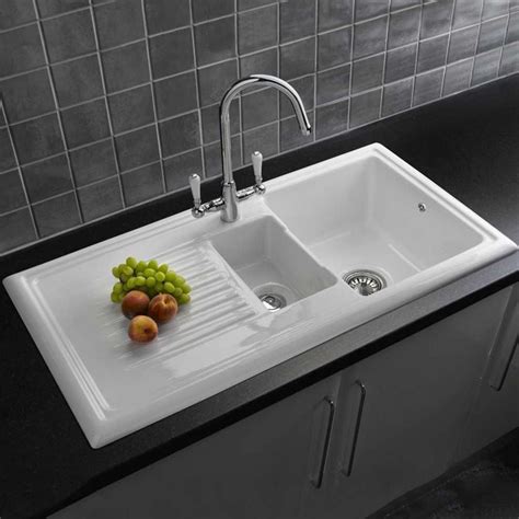 With as many design and style options to match that of our bathroom taps range. Reginox - Traditional White Ceramic 1.5 Kitchen Sink and ...