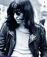 Joey Ramone: In Ricordo dell'icona del punk rock ~ Spettacolo Periodico ...