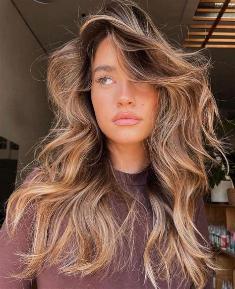 Foilayage Is The Newest Technique For Sun Kissed Hair