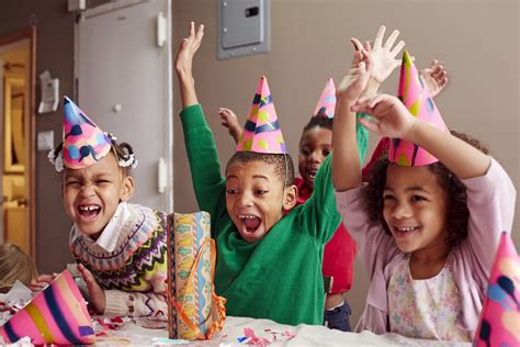 How To Photograph A Childs Birthday Party