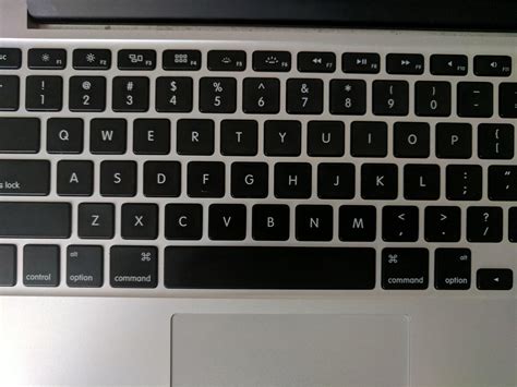 Macbook Keyboards Have The Hermann Grid Illusion Imaginary Black Dots Between The Keys