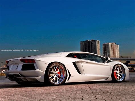 Lamborghini Aventador Modified Concept Sport Car Design