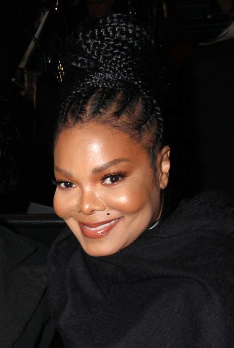 Janet Jacksons Changing Face After Years Of Denying Plastic Surgery