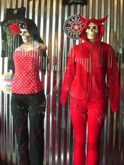 Retail Hell Underground Skull Mannequins