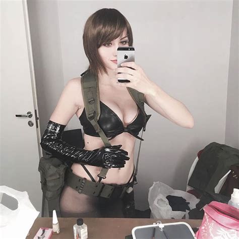 Cosplay Girls File Army
