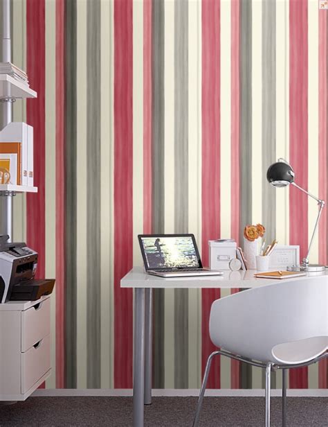 Striped Wallpaper Fits In With Any Style