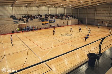 Inauguraron La Nueva Cancha De Futsal Del Polideportivo De Lezama Con