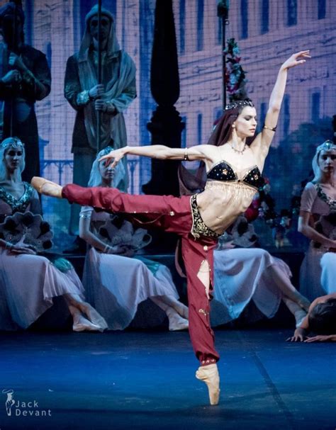 Polina Semionova In La Bayadere Photo By Jack Devant Ballet Dancers Polina Semionova