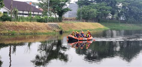 Pemkot Bekasi Berikan Pelatihan Masyarakat Tangguh Bencana Untuk Menghadapi Banjir Di Musim