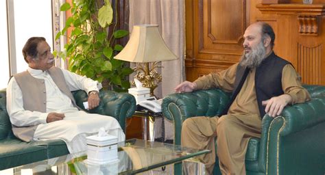 balochistan cm kamal calls for timely completion of cheap houses