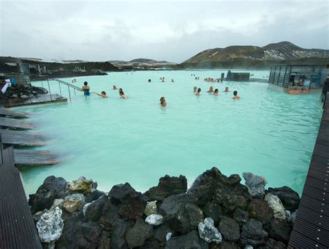 Icelands Blue Lagoon Spa Bubbles With Nutrient Rich