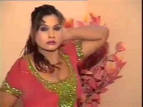 Sexy Pakistani Mujra Boobs Shaking Dancer Gondal Youtube