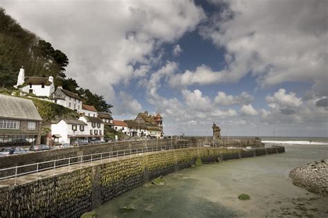 Lynmouth Beach Photo Lynmouth Harbour British Beaches