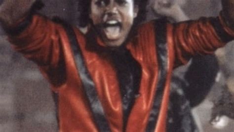 Michael Jackson La Veste Rouge De Thriller Est Vendre