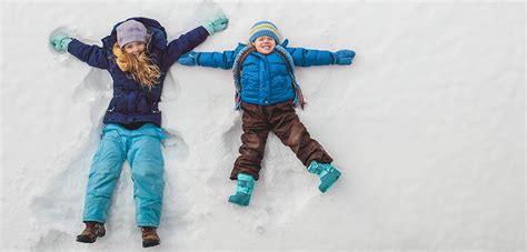 Why Your Kids Should Play Outside This Winter