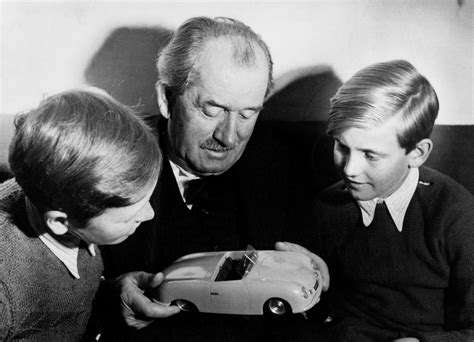 Porsche AG Porsche mourns the of Ferdinand Piëch 新聞稿發佈 關於保時捷