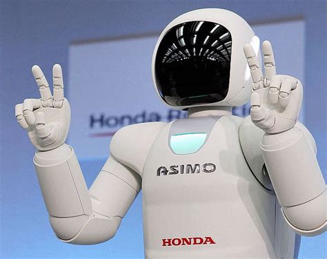 Honda Shows Smarter Robot Helps In Nuclear Crisis