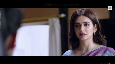 Kriti Kharbanda Celebrity Style In Shaadi Mein Zaroor Aana Official Trailer 2017 From