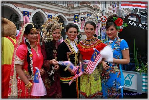 Within malaysian society there is a malay culture, a chinese culture, an indian culture, a eurasian culture, along with the cultures of the indigenous groups of the peninsula and north borneo. Search People of various cultures | malaysian consists of ...