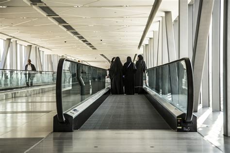 Saudi Women Woman Gain Right To Obtain Passports In Saudi