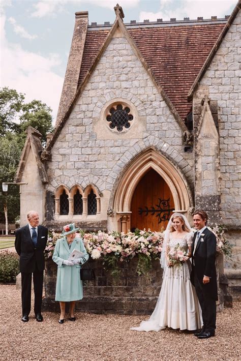 She and her fiancé, edoardo mapelli mozzi secretly tied the knot in windsor this morning. Princess Beatrice's Wedding Dress Was Vintage From the ...