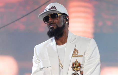 R Kelly Is Reportedly Under Criminal Investigation In Georgia
