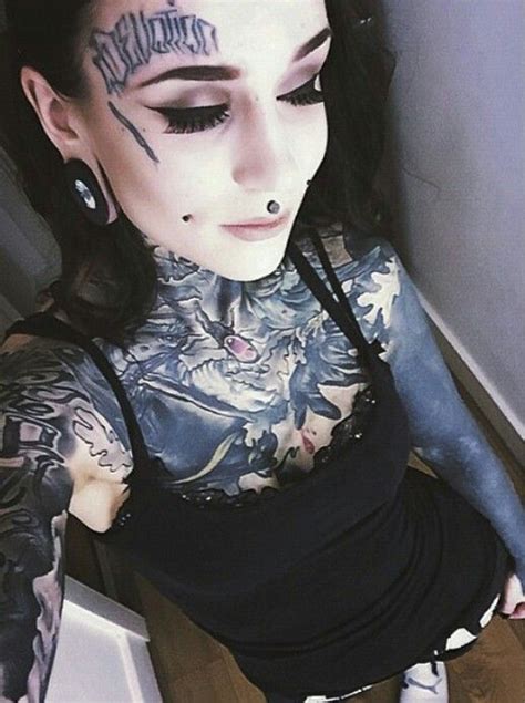 Monami Frost Girl Tattoos Tattoos For Women Tattooed Women Monami Frost Throat Tattoo Neck