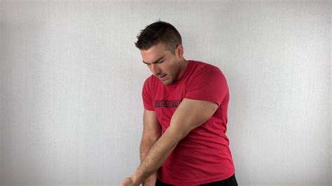 Lower Trapezius Muscle Stretch Youtube
