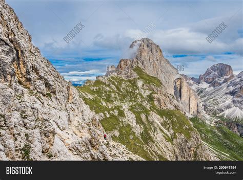 Rosengarten Catinaccio Massif Dolomites Italy Spectacular View In