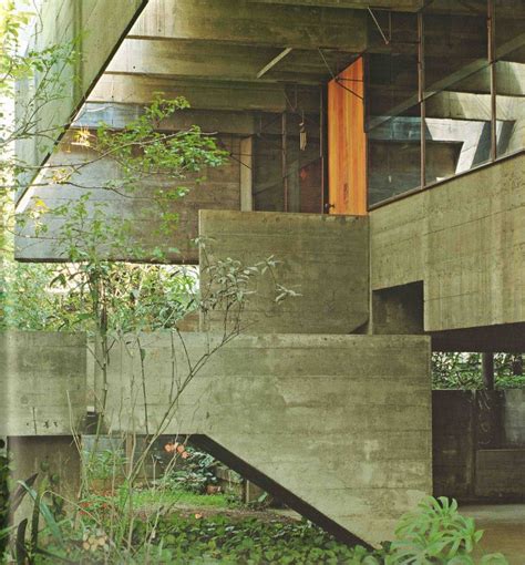 Casa Butantã São Paulo Brazil Paulo Mendes da Rocha Arquitetura Concreto