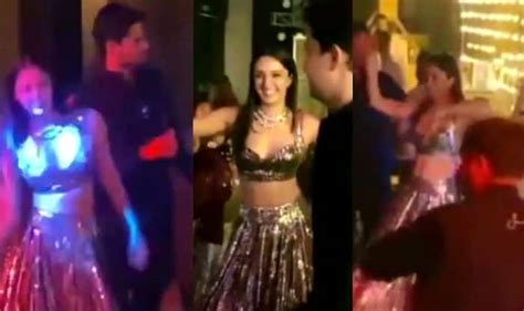 Kiara Advani Sidharth Malhotra Perform A Couple Dance At Armaan Jain Anissa Malhotra’s Wedding