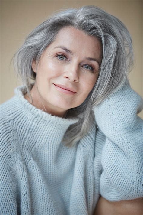 Fashion Grey Hair Styles For Women Gray Hair Beauty Grey Hair