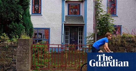 Artworks On Empty Buildings In Northern Ireland In Pictures Uk News The Guardian