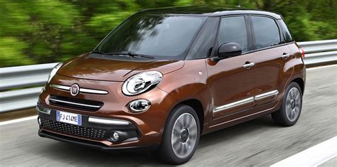 2017 Fiat 500l Facelift Unveiled Photos 1 Of 5