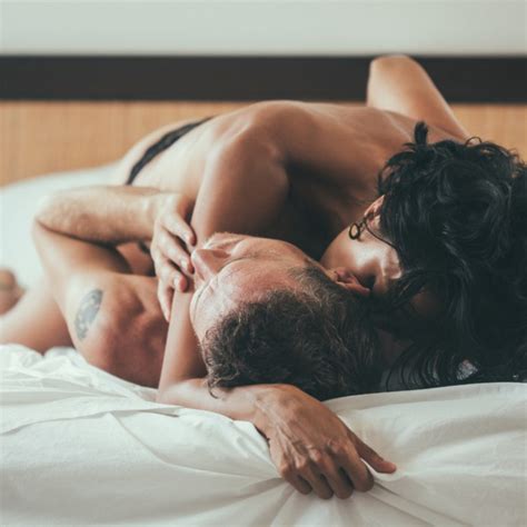 6 Posiciones Sexuales Para Penes Grandes Kinky